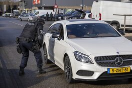 Megaproces rondom Ridouan Taghi van start; eerste verdachten komen aan bij rechtbank