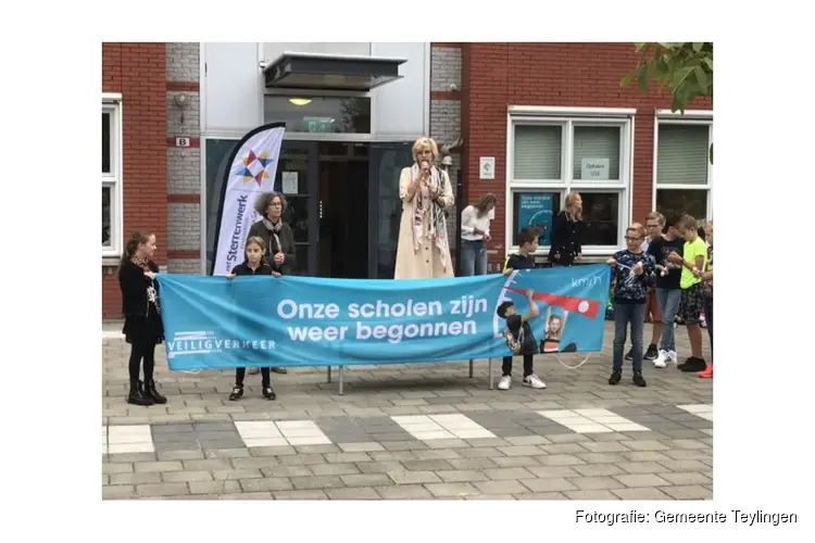 Wethouder Marlies Volten op bezoek bij basisschool Het Sterrenwerk