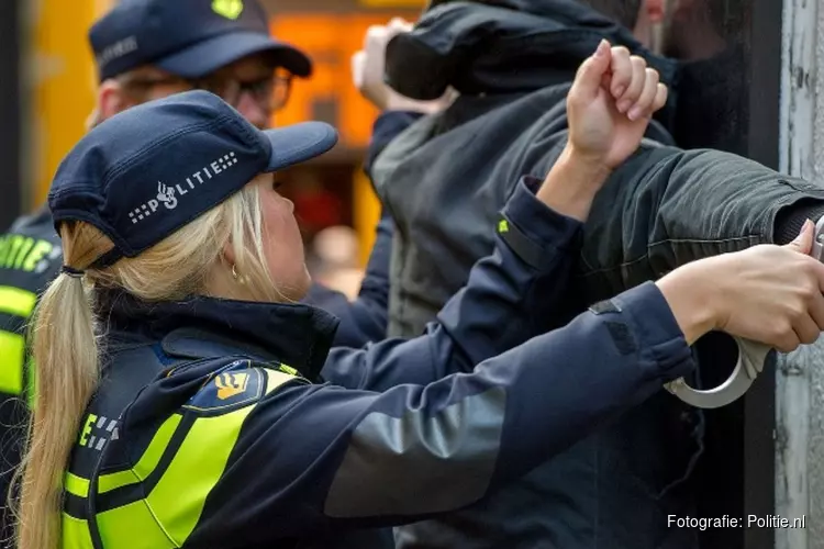 Drie aanhoudingen na melding van verdachte situatie