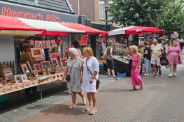 Midzomermarkt in Dorpshart Lisse
