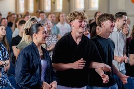 Nieuw leven in de Julianakerk: Mozaiek071 start in Sassenheim