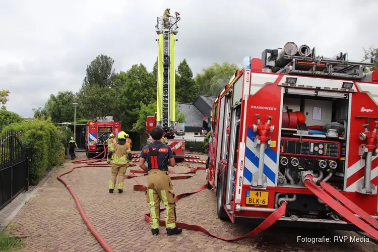 Woning beschadigd na flinke brand in Hillegom