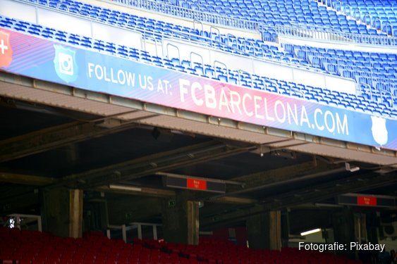 Feyenoord niet opgewassen tegen Barcelona