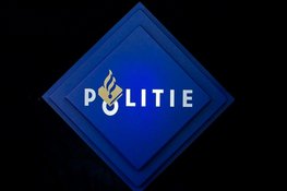 Politie zoekt gestolen middelen uit werkauto
